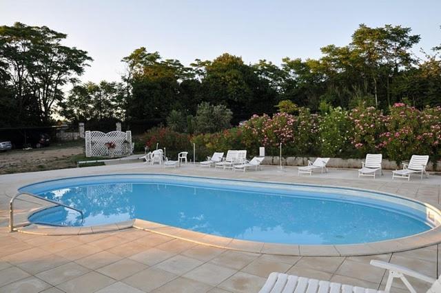 Bungalow Leo Савудрія Екстер'єр фото
